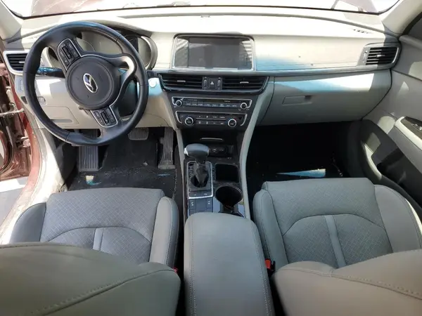 5XXGU4L33GG114387 2016 KIA OPTIMA - Image 8