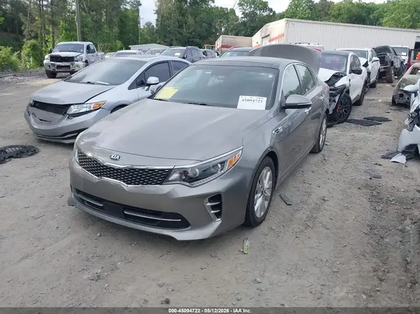 5XXGU4L33HG135211 2017 KIA OPTIMA - Image 2