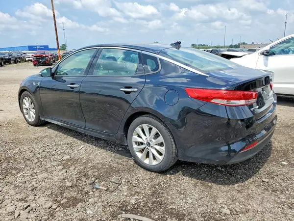 5XXGU4L33HG135399 2017 KIA OPTIMA - Image 2
