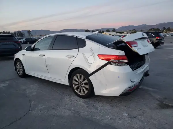 5XXGU4L33HG144877 2017 KIA OPTIMA - Image 2