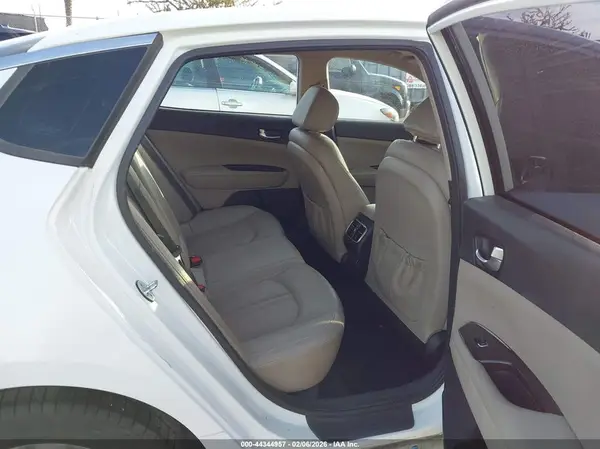 5XXGU4L33HG145205 2017 KIA OPTIMA - Image 8