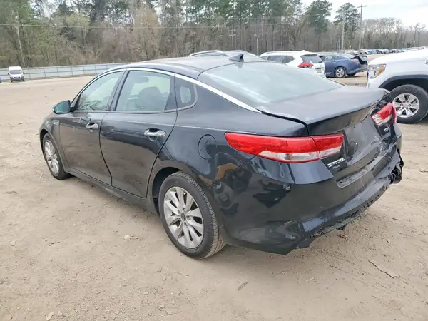 5XXGU4L33HG150288 2017 KIA OPTIMA - Image 2