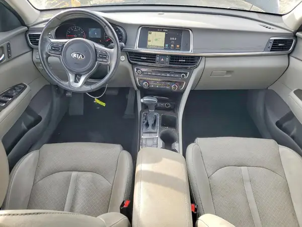 5XXGU4L33HG153014 2017 KIA OPTIMA - Image 8