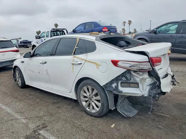 5XXGU4L33HG153675 2017 KIA OPTIMA - Image 2