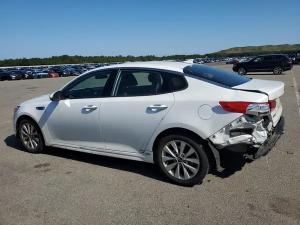 5XXGU4L33HG156897 2017 KIA OPTIMA - Image 2