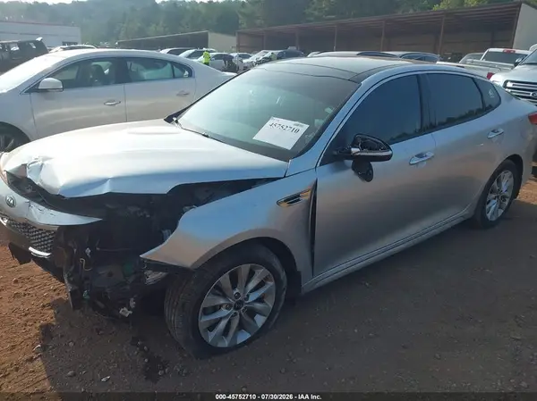 5XXGU4L33HG157578 2017 KIA OPTIMA - Image 2