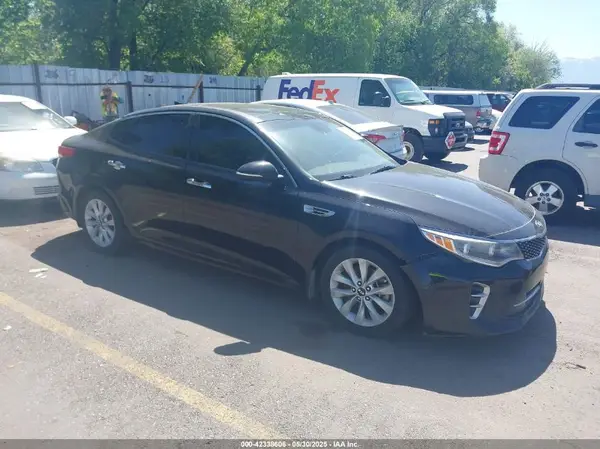 5XXGU4L33HG168578 2017 KIA OPTIMA - Image 1