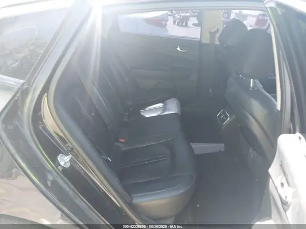 5XXGU4L33HG168578 2017 KIA OPTIMA - Image 8