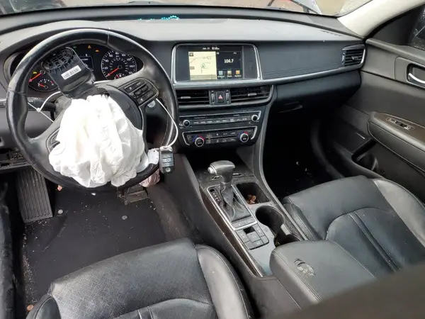 5XXGU4L33HG168581 2017 KIA OPTIMA - Image 8