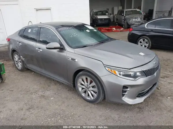 5XXGU4L33HG176440 2017 KIA OPTIMA - Image 1
