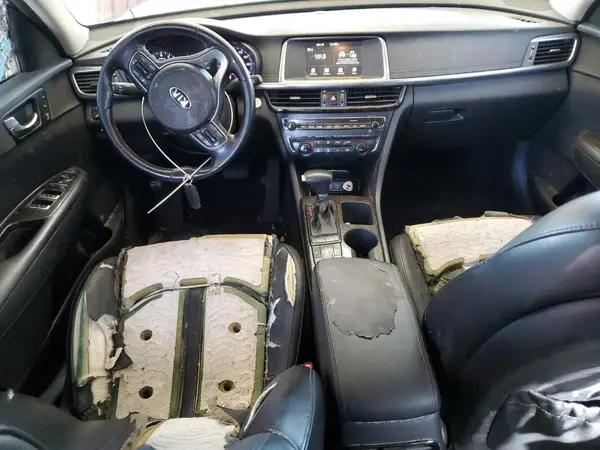5XXGU4L33JG185564 2018 KIA OPTIMA - Image 8