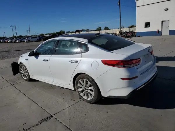 5XXGU4L33JG190862 2018 KIA OPTIMA - Image 2