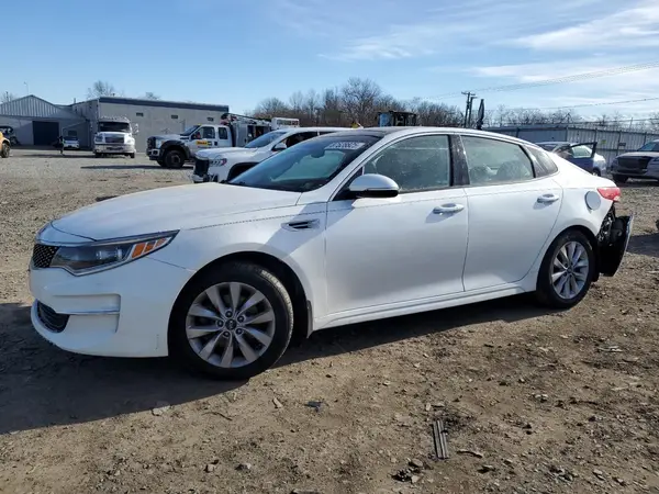 5XXGU4L33JG195057 2018 KIA OPTIMA - Image 1