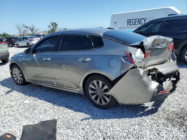 5XXGU4L33JG206266 2018 KIA OPTIMA - Image 2