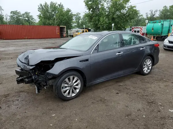 5XXGU4L33JG211029 2018 KIA OPTIMA - Image 1
