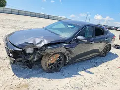 5XXGU4L33JG211046 2018 KIA OPTIMA