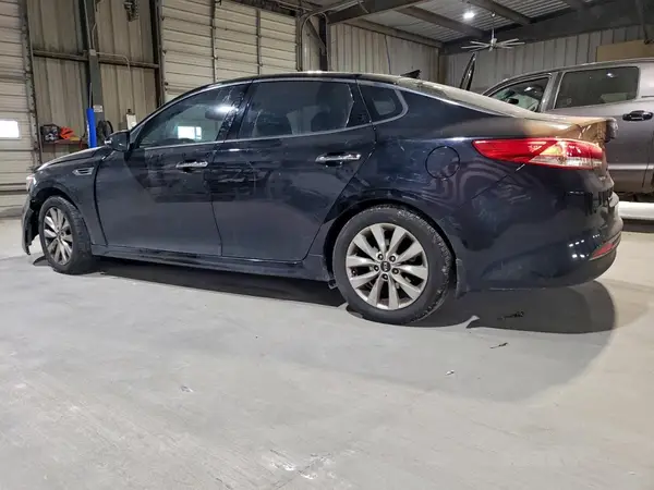 5XXGU4L33JG221642 2018 KIA OPTIMA - Image 2