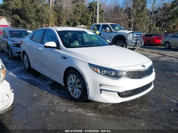 5XXGU4L33JG224198 2018 KIA OPTIMA - Image 1
