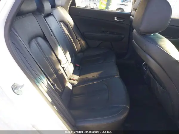 5XXGU4L33JG224198 2018 KIA OPTIMA - Image 8