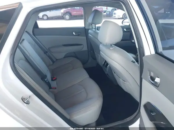 5XXGU4L33JG225934 2018 KIA OPTIMA - Image 8