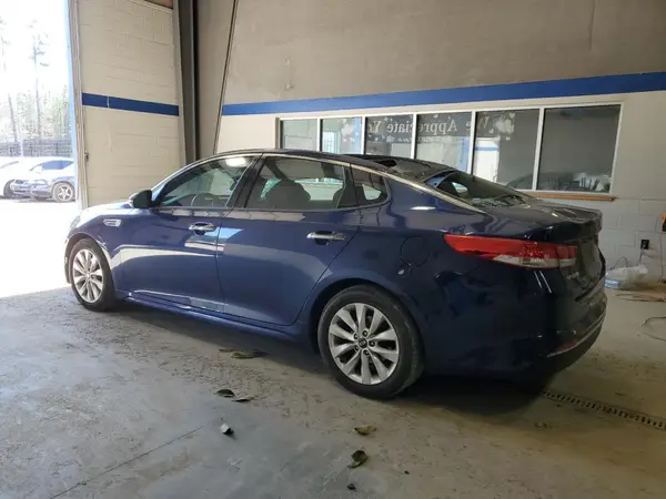 5XXGU4L33JG229398 2018 KIA OPTIMA - Image 2