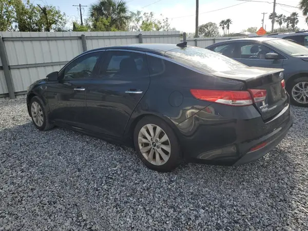5XXGU4L33JG233130 2018 KIA OPTIMA - Image 2