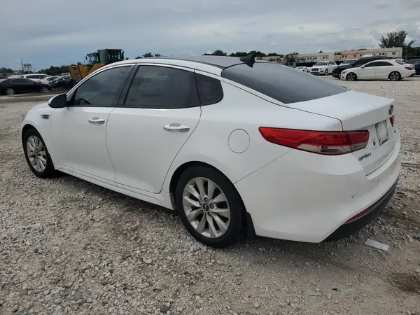 5XXGU4L33JG241485 2018 KIA OPTIMA - Image 2