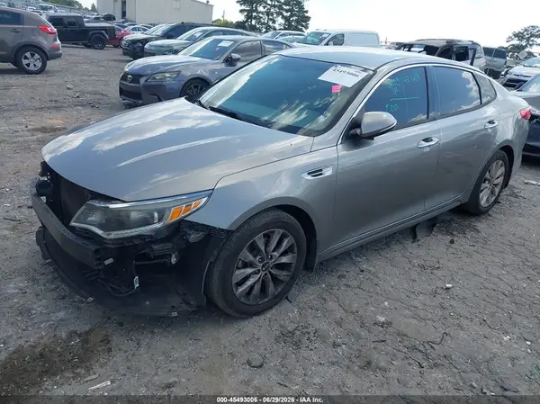 5XXGU4L33JG244113 2018 KIA OPTIMA - Image 2