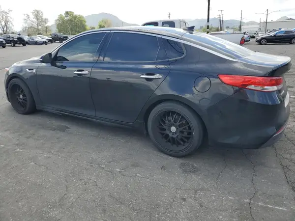 5XXGU4L33JG245620 2018 KIA OPTIMA - Image 2