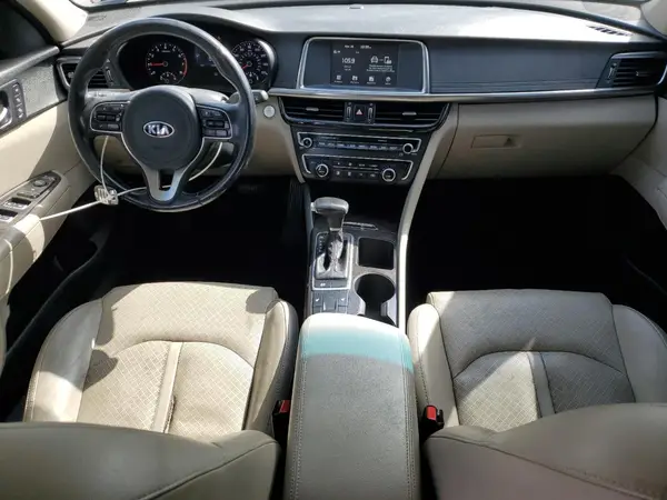 5XXGU4L33JG245620 2018 KIA OPTIMA - Image 8