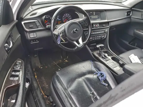 5XXGU4L33JG248033 2018 KIA OPTIMA - Image 8
