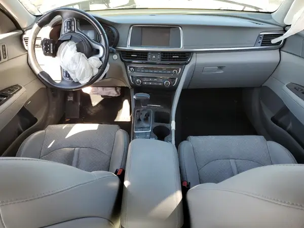 5XXGU4L33JG248498 2018 KIA OPTIMA - Image 8