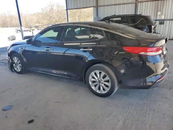 5XXGU4L33JG250008 2018 KIA OPTIMA - Image 2