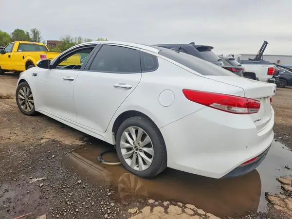 5XXGU4L34GG004013 2016 KIA OPTIMA - Image 2