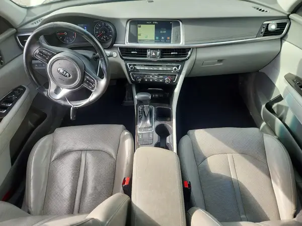 5XXGU4L34GG007381 2016 KIA OPTIMA - Image 8