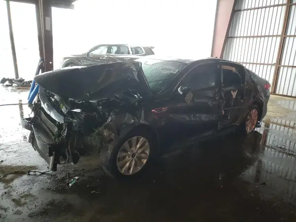 5XXGU4L34GG011365 2016 KIA OPTIMA - Image 1