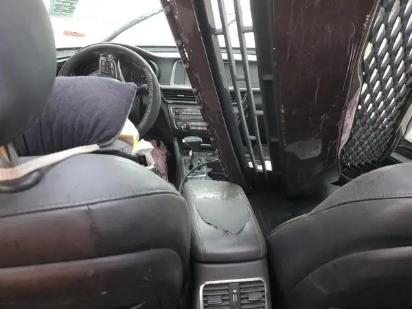 5XXGU4L34GG011852 2016 KIA OPTIMA - Image 8