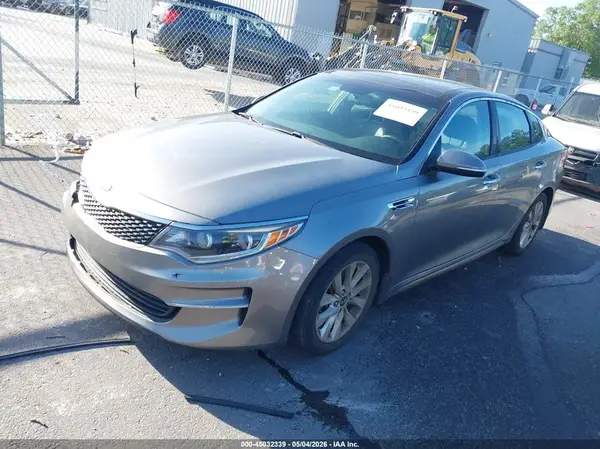 5XXGU4L34GG030661 2016 KIA OPTIMA - Image 2