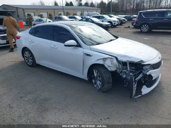 5XXGU4L34GG034631 2016 KIA OPTIMA - Image 1