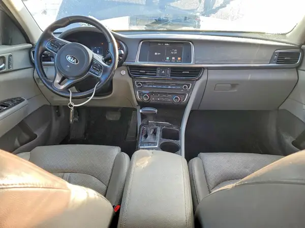 5XXGU4L34GG039957 2016 KIA OPTIMA - Image 8