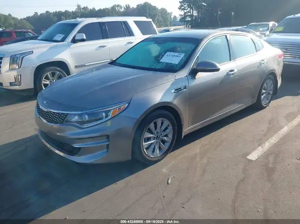 5XXGU4L34GG044222 2016 KIA OPTIMA - Image 2
