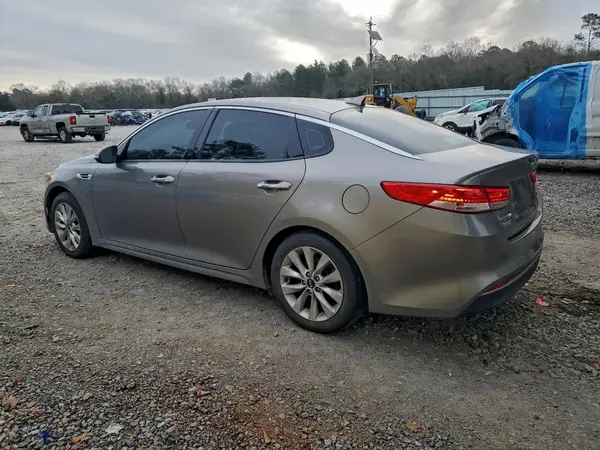 5XXGU4L34GG053065 2016 KIA OPTIMA - Image 2