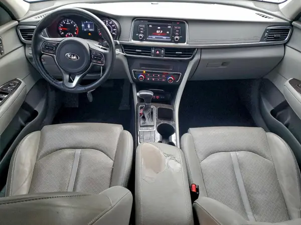 5XXGU4L34GG053065 2016 KIA OPTIMA - Image 8