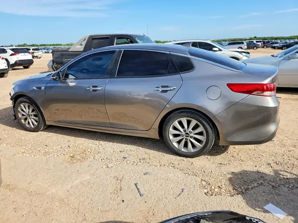 5XXGU4L34GG056368 2016 KIA OPTIMA - Image 2