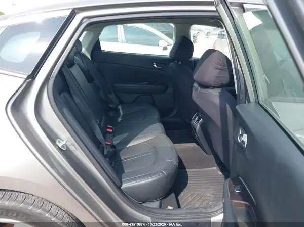 5XXGU4L34GG059142 2016 KIA OPTIMA - Image 8