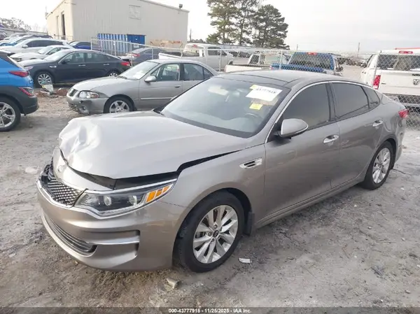 5XXGU4L34GG062803 2016 KIA OPTIMA - Image 2