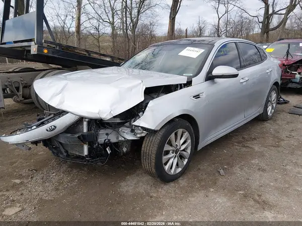 5XXGU4L34GG063904 2016 KIA OPTIMA - Image 2