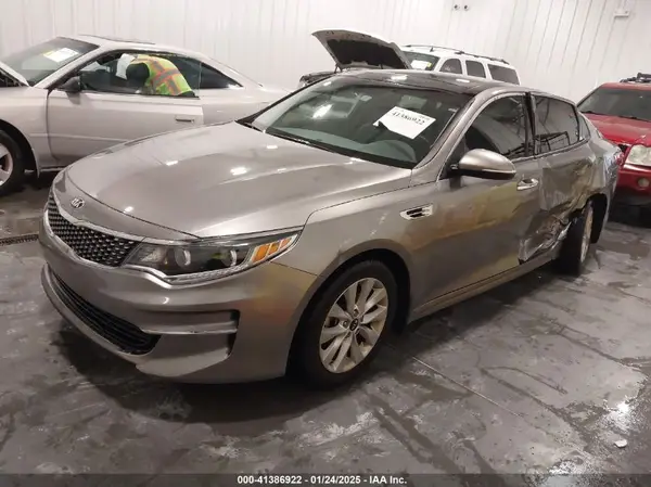 5XXGU4L34GG069959 2016 KIA OPTIMA - Image 2