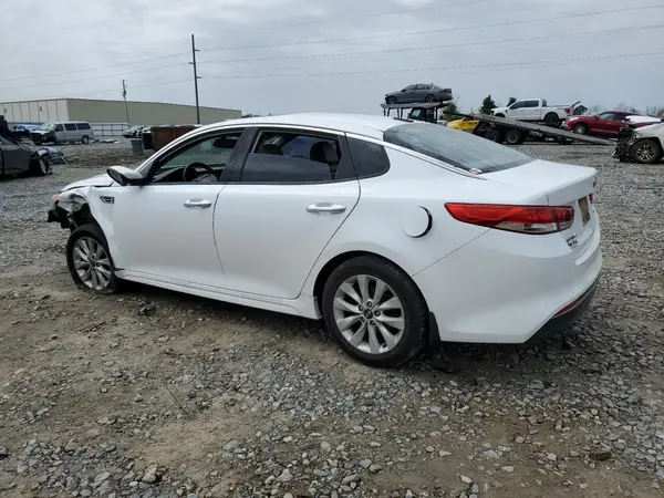 5XXGU4L34GG077981 2016 KIA OPTIMA - Image 2