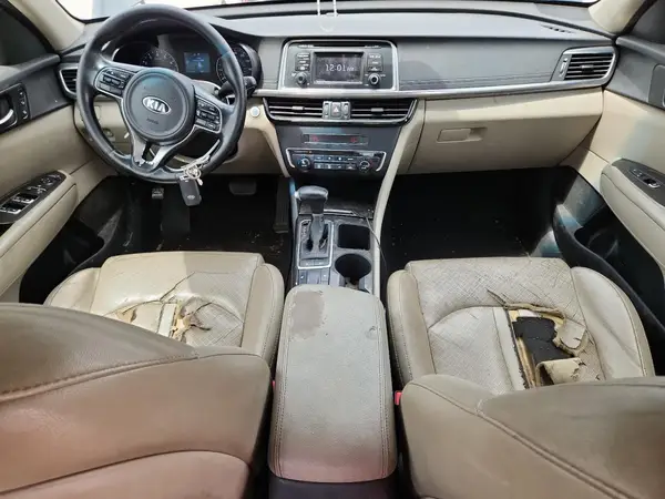 5XXGU4L34GG079620 2016 KIA OPTIMA - Image 8